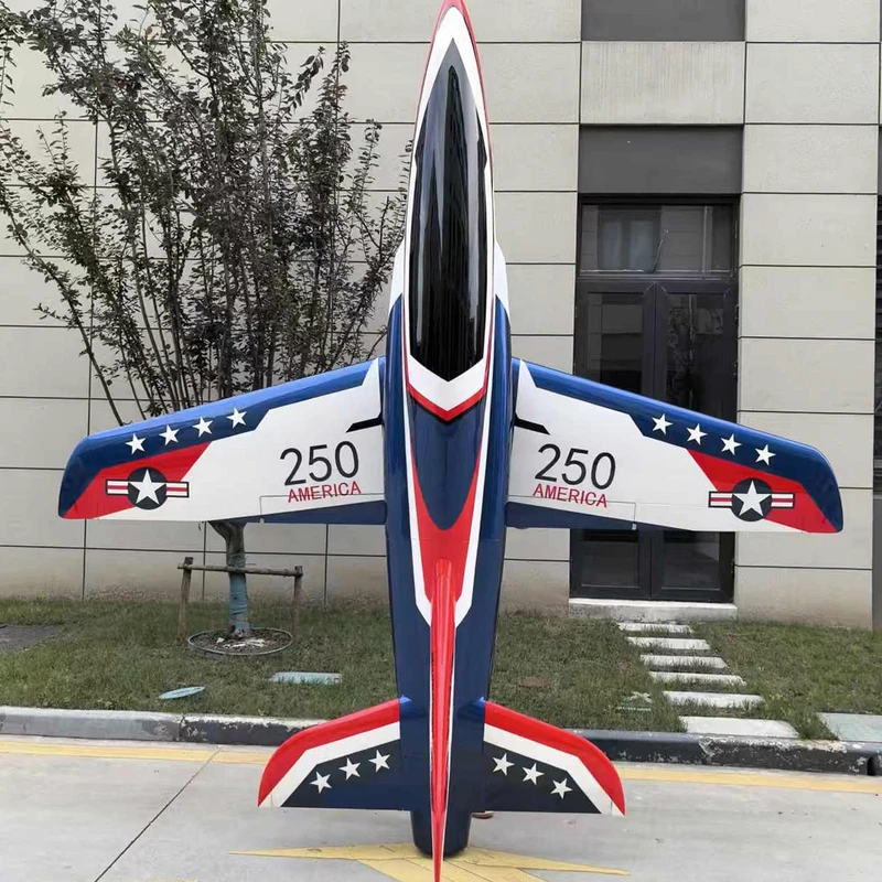 Shark — 3.4 m photo 13